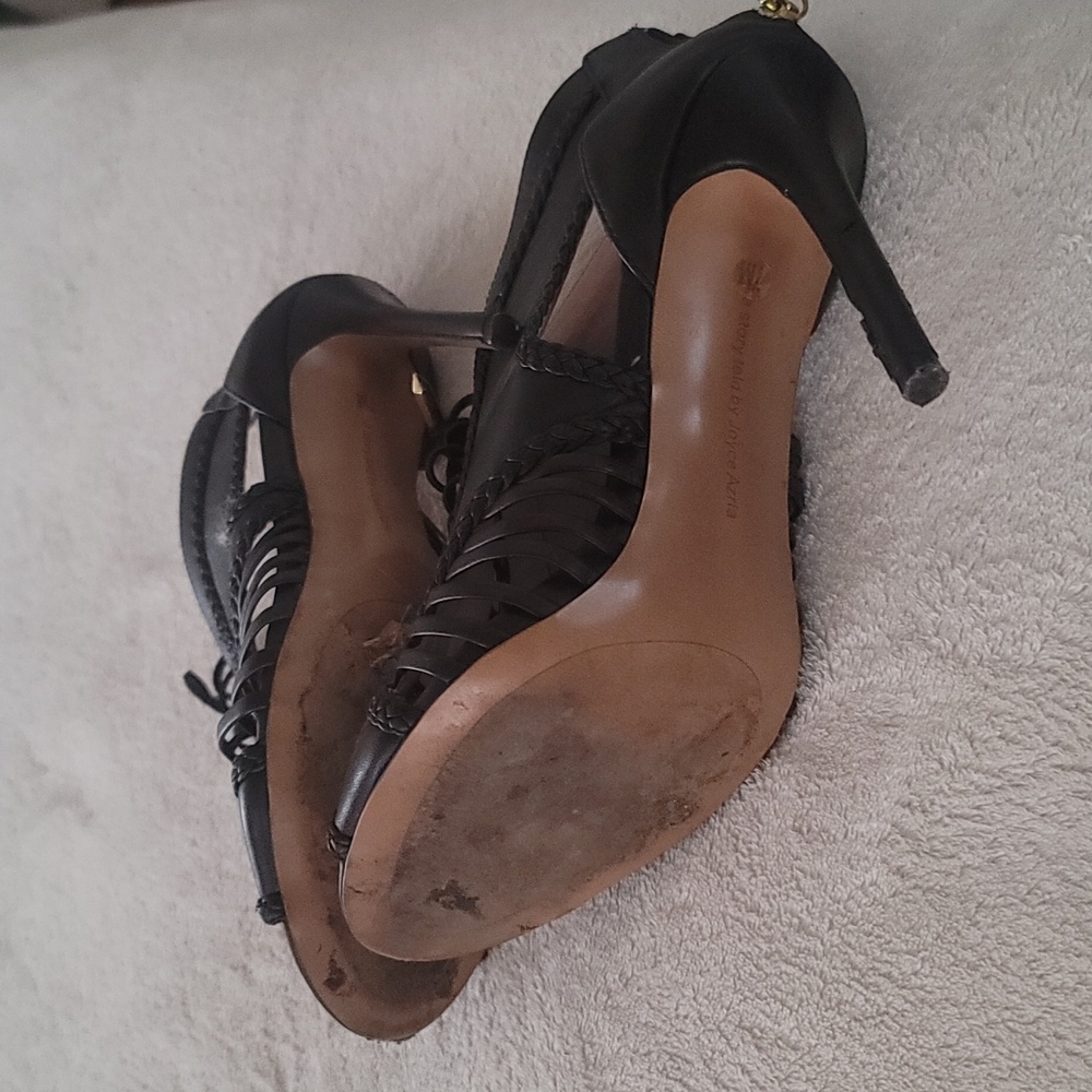 Black heel booties - Picture 3 of 4